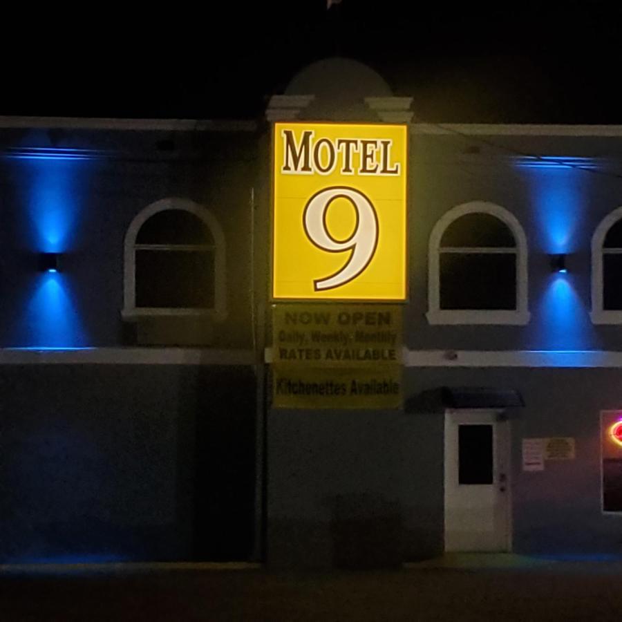 Motel 9 ラレド エクステリア 写真